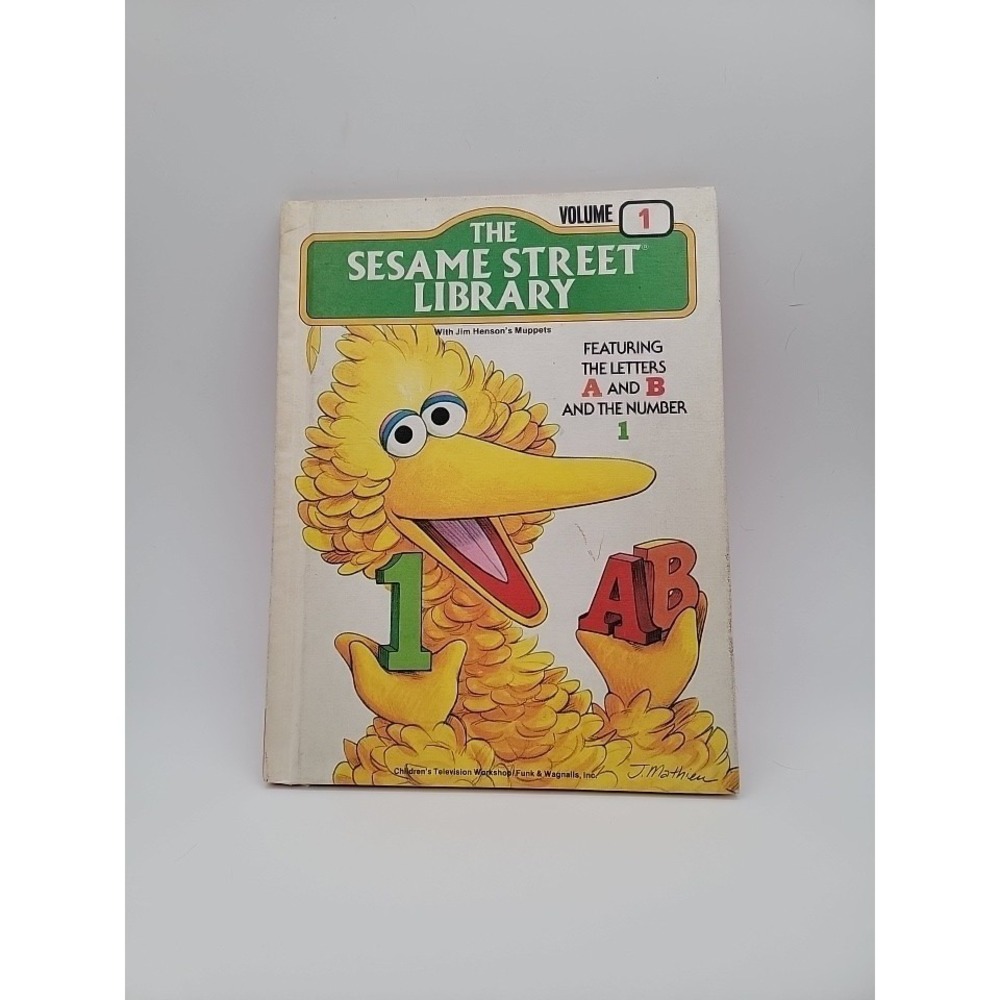 Funk & Wagnalls The Sesame Street Library Hardcover Volumes 1-15 Muppets Good